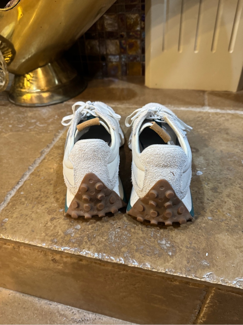 New Balance Women's Cream & Teal Retro Runner Sneakers - Picture 3 of 5